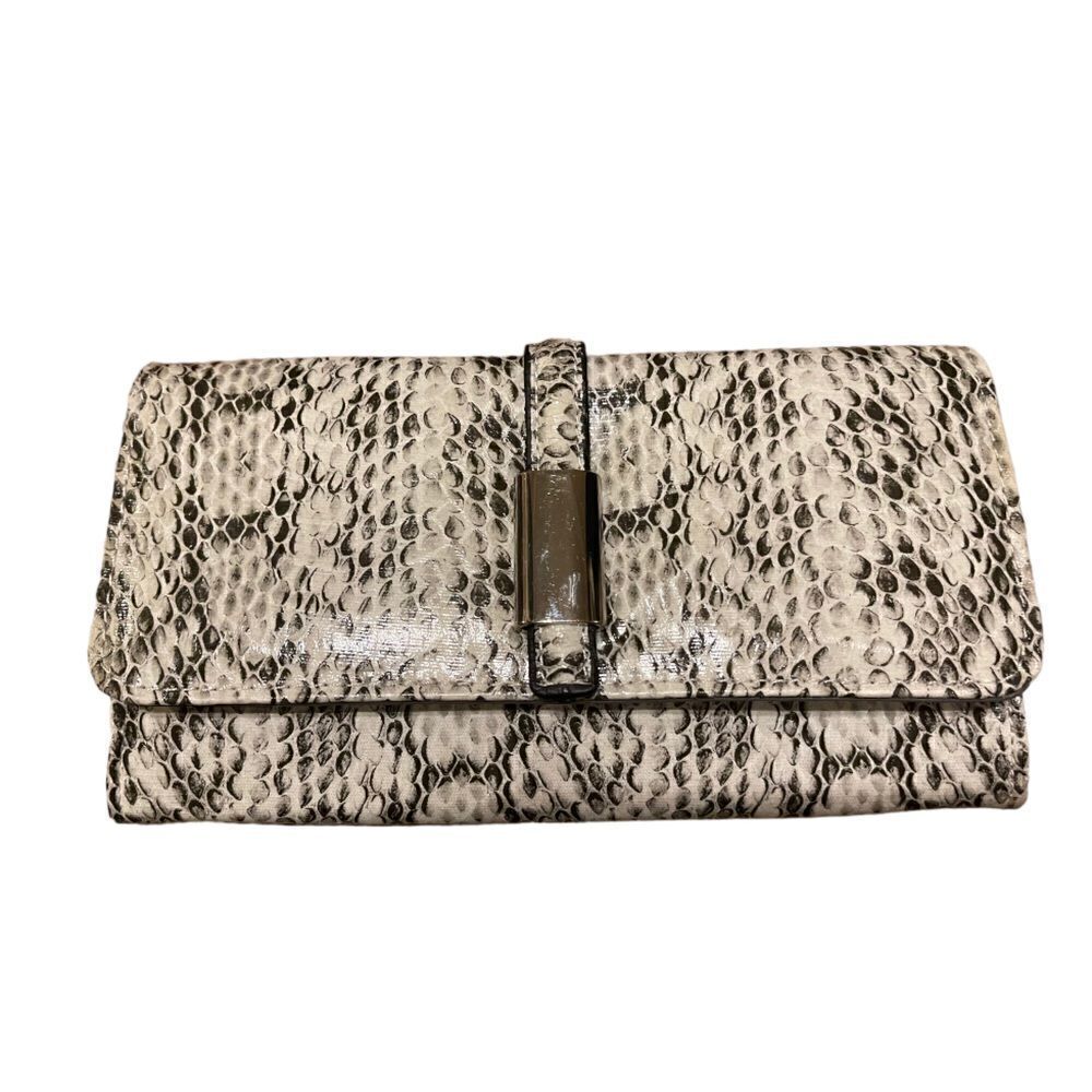 NWOT ALFANI Bangle Organizer faux leather snake print Wallet